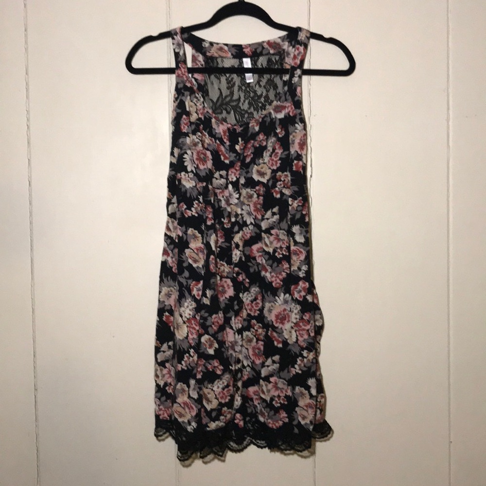 Xhilaration buttoned up dress, back laced, pockets